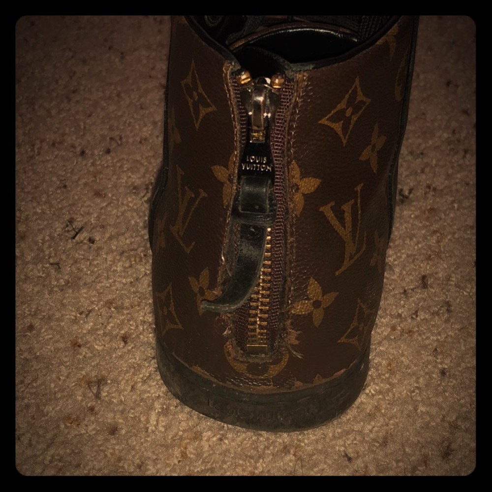 louis vuitton sneakers